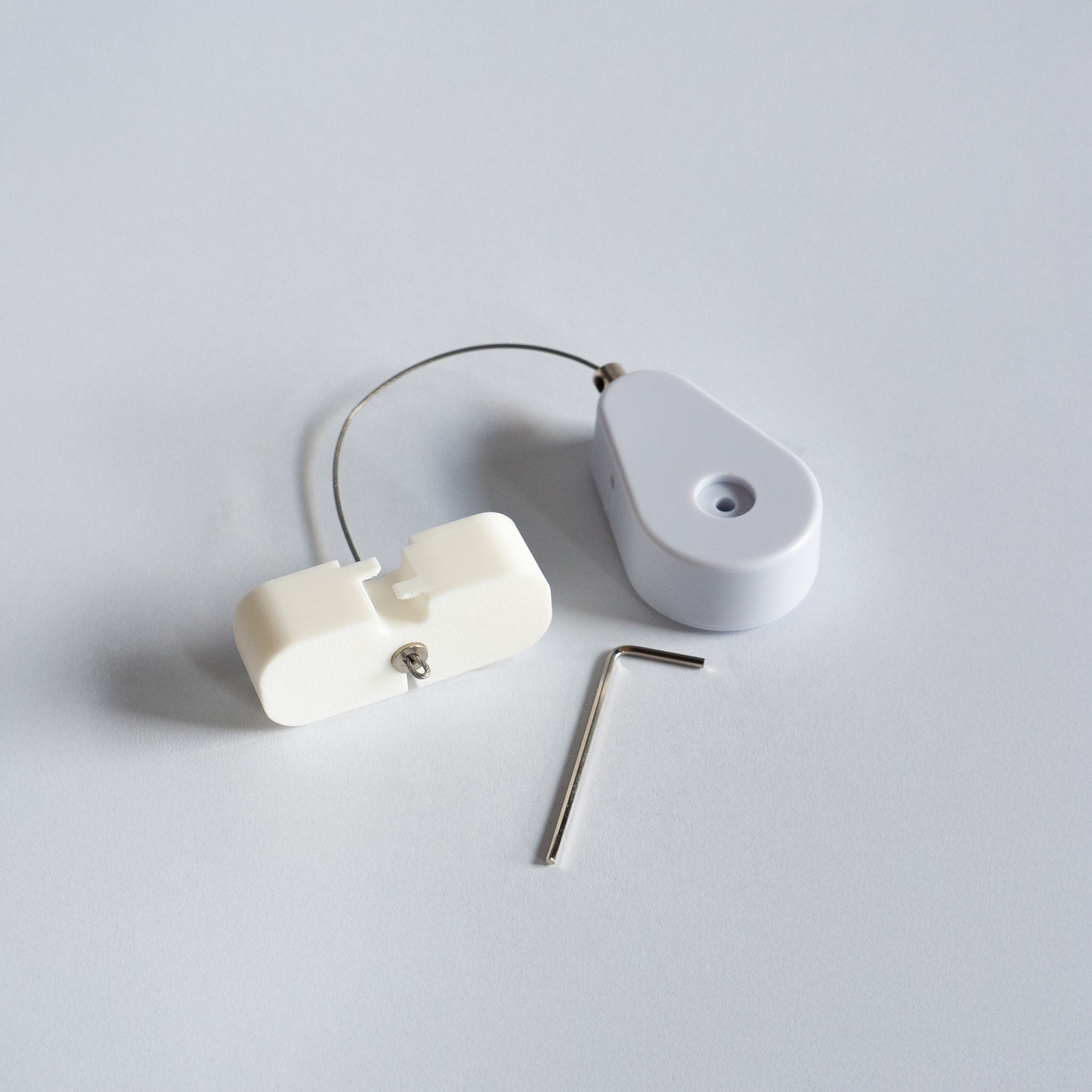 Leinensicherung Pullbox – Diebstahlsicherung mit Lasso und variabler Seillänge